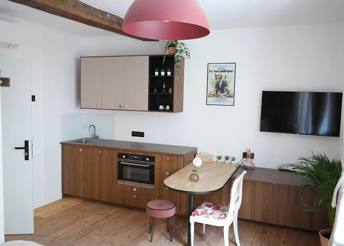 La Magnifique, Et Pop Et Chic ! 푸아티에