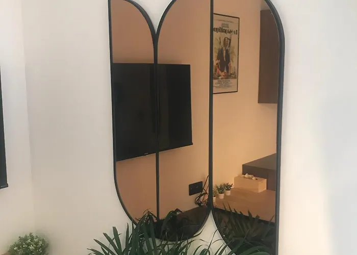 La Magnifique, Et Pop Et Chic ! 푸아티에